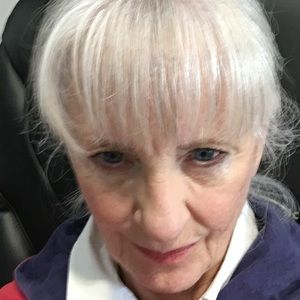 Meet your Posher, Debra